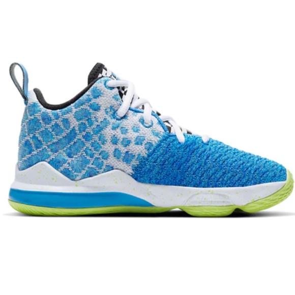 Youth Sz 12C Blue Nike LeBron 17 Sprite Sneakers - Picture 2 of 7